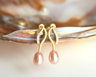 Brass earring hooks pink pearls, gold plated studs earring five zircon crystals on the hook, christmas wedding