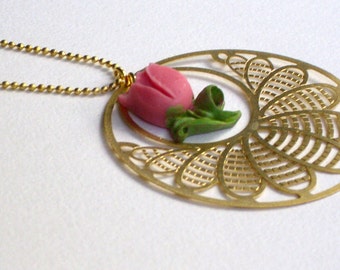 Gold plated pink  tulip pendant