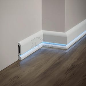 Led Duct Skirting Board Molding - Decorative Baseboard Trim - Waterproof Base Board Moulding for Modern Bathrooms - Durable Floor Molding