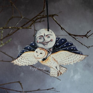 Wooden hanging ornament of a full moon with a flying barn owl. Herman moon. Vintage style Halloween ornament