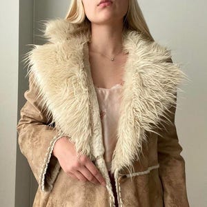 Women&#39;s Penny Lane Coat,Sheepskin Shearling Fur Coat,Vintage Afghan Coat For Ladies,Fur Lined Warm Coat,Natural 70&#39;s Suede Boho Hippie Coat