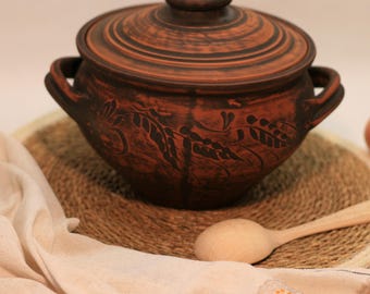 Large Handmade Red Clay Soup Pot (2.5L) — Ukrainian Ceramic Stew Pot with Lid, Rustic Casserole Dish, Traditional Earthenware