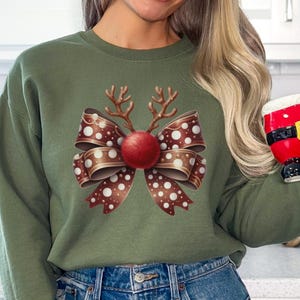 Red Coquette Christmas Sweatshirt: Retro Holiday Party Tee