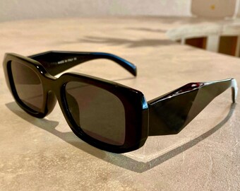 90's 00's プラダ vintage PRADA サングラス　y2k Vintage 2000s Y2K Genuine Unisex Black and White Prada