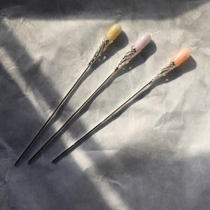 Korean Traditional Long Binyeo – Hair Pin with Natural Rose Quartz & Aquamarine Gemstones