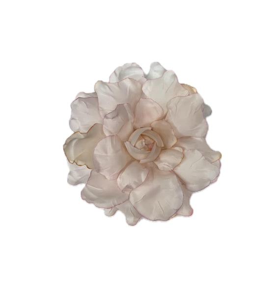 SATIN ROSE BROOCH BUBBLEGUM PINK SATIN ROSE BROOCH BUBBLEGUM PINK