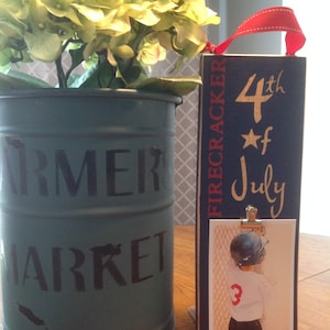 Pallet Wood Photo Display &quot;Firecracker 4th of July&quot;