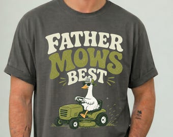 Father Mows Best T-Shirt with Retro Goose, Vintage Funny Dad Gifts for Parents