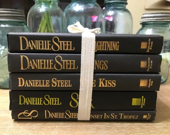 Books of Color, Black, Set of 5, Instant Library, Vintage Stack of Books, Photo Prop, Wedding Display, Home Decor, Book Display, Crafts