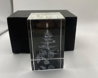 3-D Laser-Etched Christmas Tree with Ornaments Crystal Block Paperweight, Christmas Decor, Vintage, Hollogram