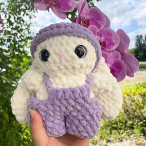 Crochet Bunny Plushie in Overalls – Handmade Amigurumi Rabbit, Soft Stuffed Animal, Baby Shower Gift, Nursery Toy