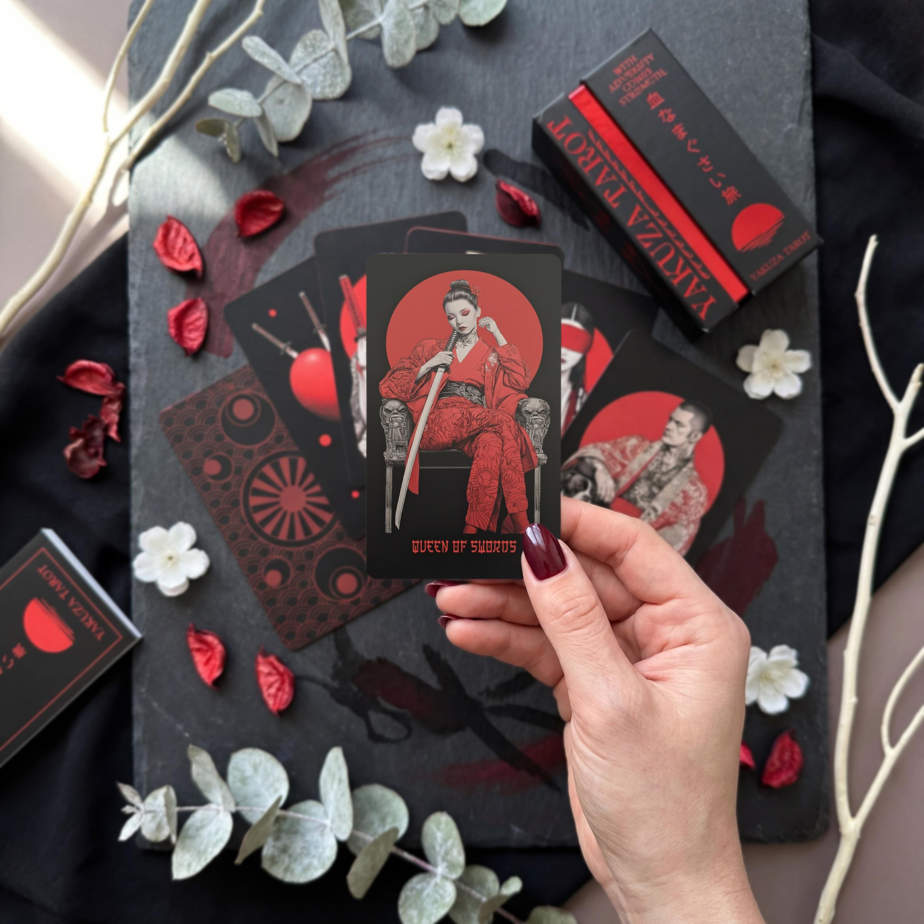 THE YAKUZA PAPERS コレクターズエディション 5枚＋特典1枚 Yakuza Tarot Deck – Rider–waite System, Matte Red Edge, Japanese