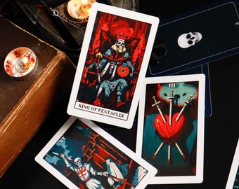 Tarot de la Nécropole : inspiré du Rider-Waite, surréalisme gothique