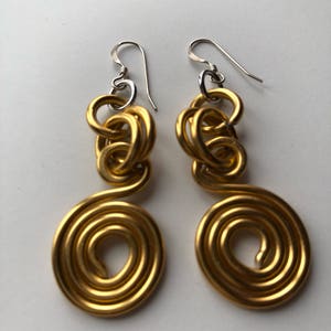 Small Gold Wire Earrings, Aluminum Wire Earrings, Light Weight, Handmade, Round Earrings, Drop Earrings, Dangle Earrings, gift for her
