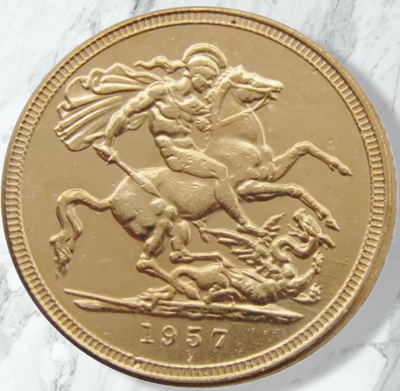1957-1968 Queen Elizabeth Sovereign Gold Plated Coin - Etsy