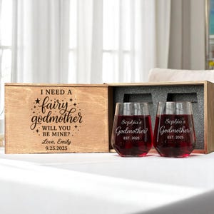New Godmother Gift, Etched Wine Glasses, Godmother Proposal, Baptism Godmother Gift, Gift for Her, Stemless Wine Glass, Godparents Gift