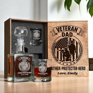 Army Fathers Day, Gift for Dad, Military Gift, Engraved Rocks Glass, Veteran Army Gifts, Deployment Gift, Whiskey Decanter Set