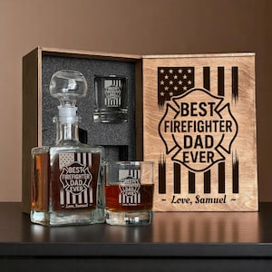 Gift for Dad, Firefighter Dad, Fireman Whiskey Gift, Personalized Glasses, Fathers Day Gift, Bourbon Decanter, Gift for Him