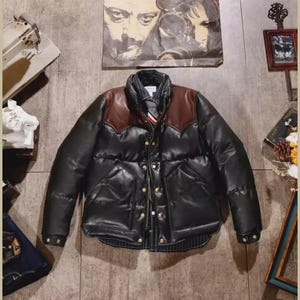 Men&#39;s Puffer Jacket Real Lambskin Leather Quilted Bomber Jacket - Dual Color