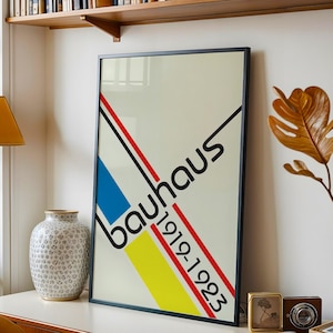 Póster original de la Bauhaus: impresión artística enmarcada con el emblema abstracto vintage de la Bauhaus, arte mural modernista, impresión con diseño geométrico, tipografía Bauhaus