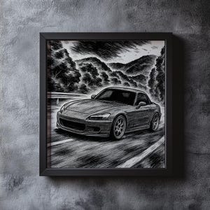 以下が含まれることがあります： 黒と白の額装されたアートワーク。山岳地帯の道路を走るスポーツカーが描かれています。詳細な描画は、車のデザインとシーンのダイナミックな動きを強調しています。フレームは黒です。