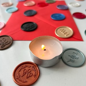 Personalisierte Wachssiegel-Aufkleber, selbstklebend, Monogramm-Wachssiegel, handgefertigte Wachssiegel für Hochzeitseinladung, Logo-Wachssiegel