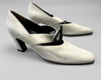 90s Karl Lagerfeld MaryJane Pump Pilgrim Sculptural Buckle Square Toe Block Heel