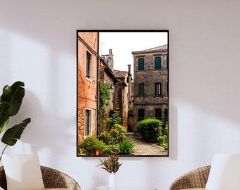 Italienische Strassen Fotografie – farbenfrohe Fotografie in einem Wohnheim (digitaler Download)