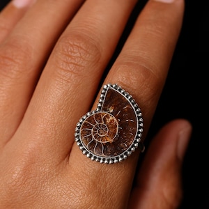 Ammonite Ring, 925 Sterling Silver Ring, Gemstone Ring, Statement Ring, Women Silver Jewelry, Handmade Boho Ring, Birthday Gift for Sister