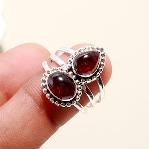 Garnet Ring, 925 Sterling Silver Ring, January Birthstone Ring, Oval Gemstone Ring, Women Silver Ring, Handmade Jewelry Ring, Gift for Her