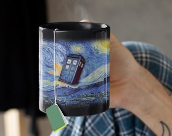 Tazza Doctor Who TARDIS - Mashup ispirato alla tazza di caffè della Notte stellata di Van Gogh - - Regalo fandom Whovians - Serie TV