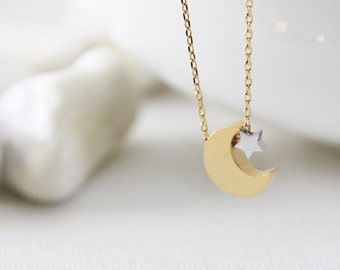 Crescent Moon and Star Necklace in Gold/ Silver. Moon Necklace. Collarbone Necklace. Layering Necklace. Timeless. Gift Fr Her (PNL- 196)