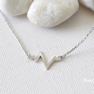 Heart Beat Necklace in Gold/Silver. Chevron Necklace. Minimalist Jewelry. Simple and Chic. Collarbone Necklace. Gift For Her PNL 140 image 4