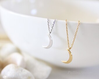 Crescent Moon Necklace in Gold/ Silver. Moon Necklace. Collarbone Necklace. Layering Necklace. Timeless. Gift Fr Her (PNL- 182)