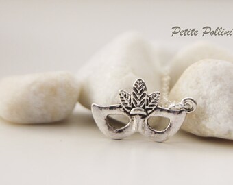 Mask Necklace in Silver. European Mask. Opera. Gift For Her (PNL-01)