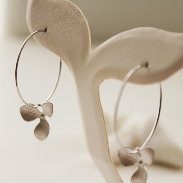 Orchid Hoop Earrings. Silver. Everday Wear. Gift For Her (SER-29)