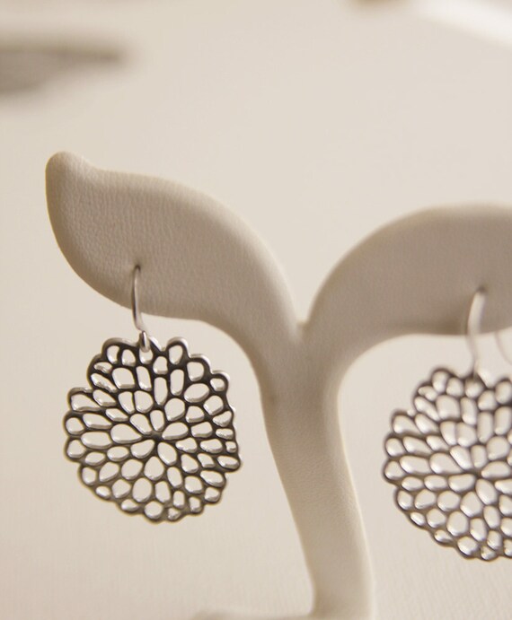 Chrysanthemum Earrings. Silver. Everyday Wear. Modern Chic. Etsy