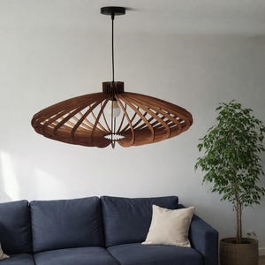 Suspension en bois naturel, luminaire plafond scandinave, abat-jour ajouré design