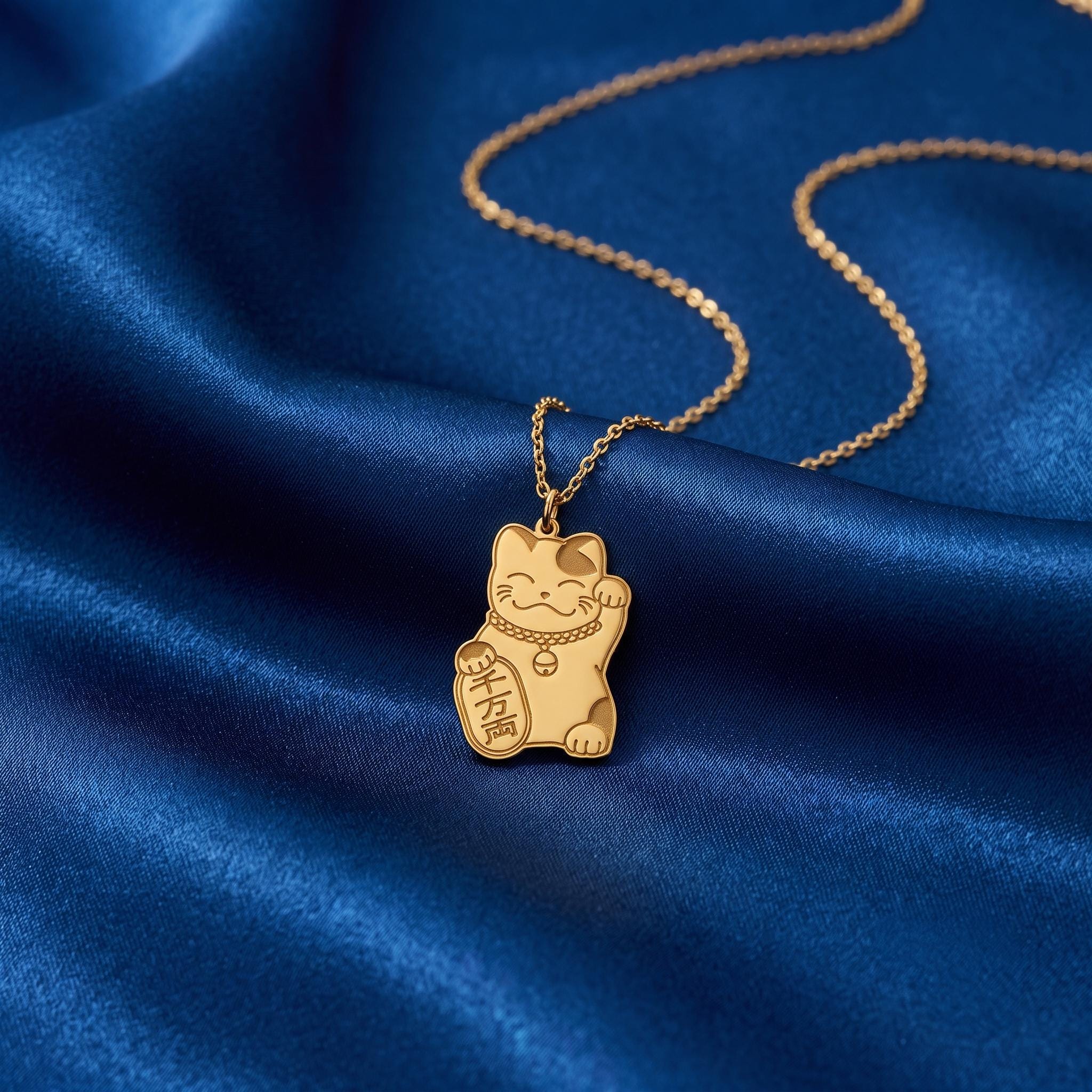 Maneki Neko Lucky Cat Necklace - Etsy