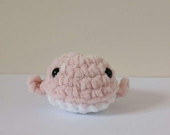 Mini crochet whale