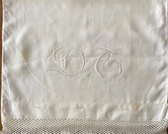 Antique Embroidered Pillow Sham, Crochet Lace Border, Shabby Chic Decor