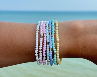 dainty matte & gold accent beaded bracelet