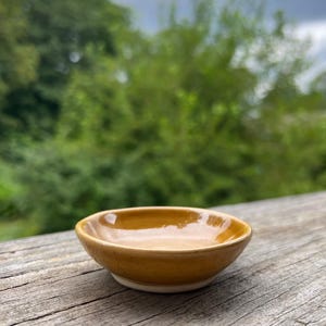 ceramic ring dish | jewelry dish | handmade salt dish | pottery tea bag tray | spice dish | trinket dish | mini dish
