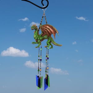 Green dragon stained glass wind chime garden ornament - gift for housewarming, geeks, nerds, father/mother - custom made - FREE SHIPPING USA
