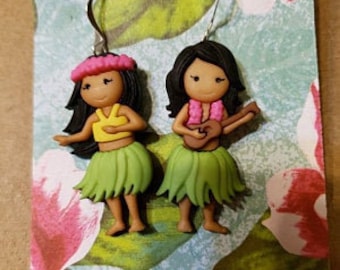 hula dancer earrings, Hawaiian dancing girl earrings, Hawaiian earrings, hula earrings, hula dancers, gifts for dancers, cute earrings