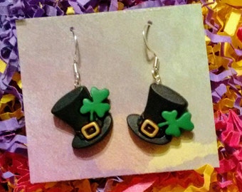 St Patricks leprechaun hat earrings, St Patricks earrings, Irish jewelry, shamrock jewelry, St Patricks gifts, luck of the Irish, lucky hat