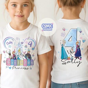 K&ouml;nnte beinhalten: Wei&szlig;es T-Shirt mit einem farbenfrohen Geburtstagsdesign. Das vordere Design enth&auml;lt den Namen "Sally", die Zahl "4" und Charaktere aus einem beliebten Animationsfilm. Auf der R&uuml;ckseite des Shirts stehen ebenfalls die Zahl "4" und der Name "Sally".