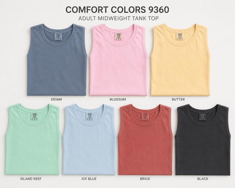 Puede incluir: Siete camisetas sin mangas Comfort Colors 9360 para adultos en colores denim, blossom, butter, island reef, ice blue, brick y black. Cada prenda sin mangas presenta un cuello redondo y una etiqueta de marca en el cuello, dispuestas en cuadr&iacute;cula.