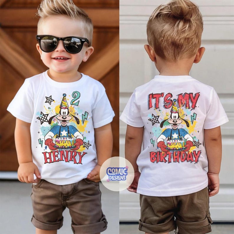 Puede incluir: Camiseta blanca con un dibujo animado de un perro sosteniendo un pastel de cumplea&ntilde;os, el n&uacute;mero 2 y el nombre "Henry". La parte trasera de la camiseta dice "It's My Birthday". La camiseta se combina con pantalones cortos marrones.