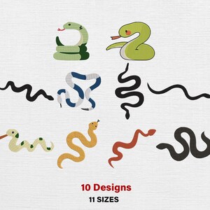 Könnte beinhalten: Eine Sammlung von zehn Schlangenmotiven in verschiedenen Farben und Stilen. Die Schlangen reichen von cartoonartigen grünen und gelben bis hin zu einfachen schwarzen und weißen Umrissen. Der Text "10 Designs" und "11 Sizes" wird in Rot angezeigt.